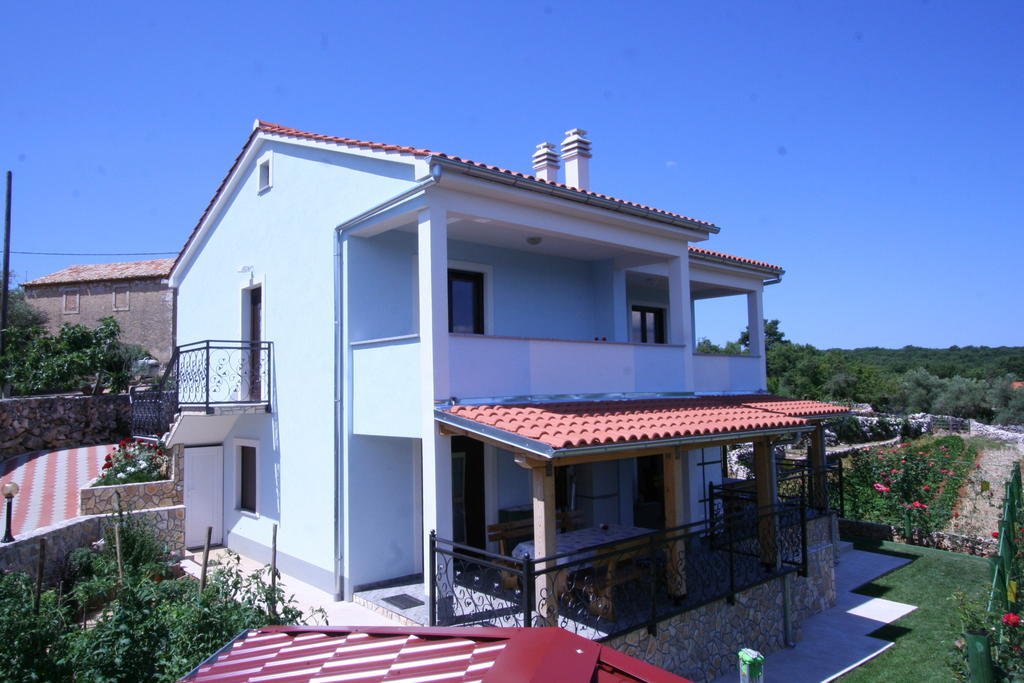 Roze Apartment Cizici