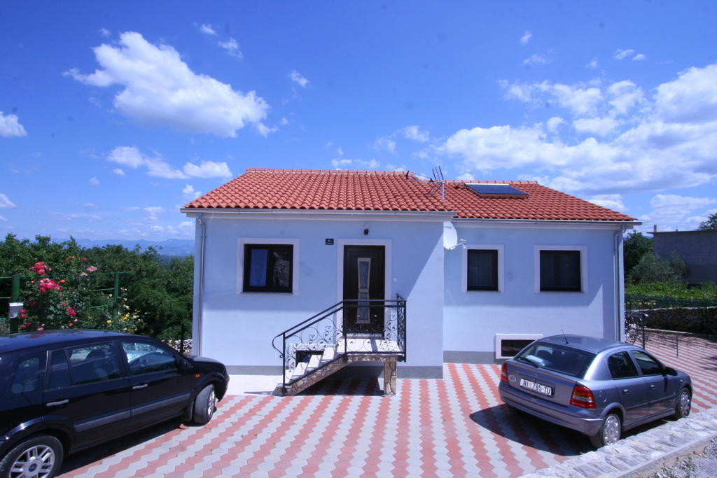 Apartment Roze Cizici