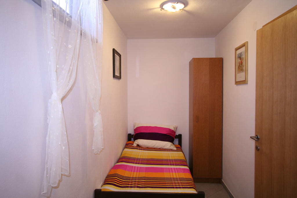 Apartment Roze Cizici